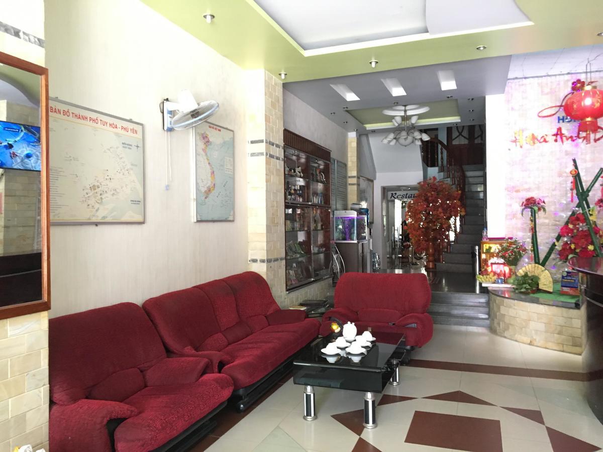 Hoa Anh Dao Hotel Tuy Hoa Exterior foto