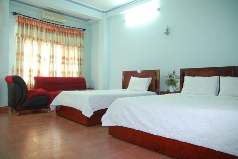 Hoa Anh Dao Hotel Tuy Hoa Exterior foto