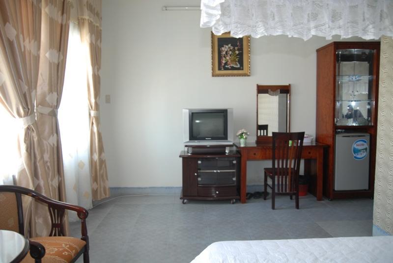 Hoa Anh Dao Hotel Tuy Hoa Exterior foto